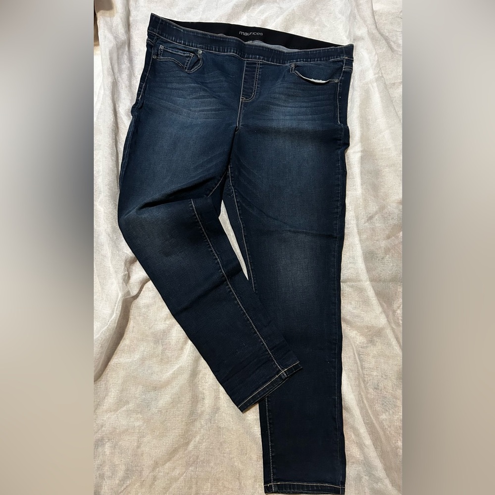 Maurice’s 22W Women's Skinny Jeans in Dark Indigo